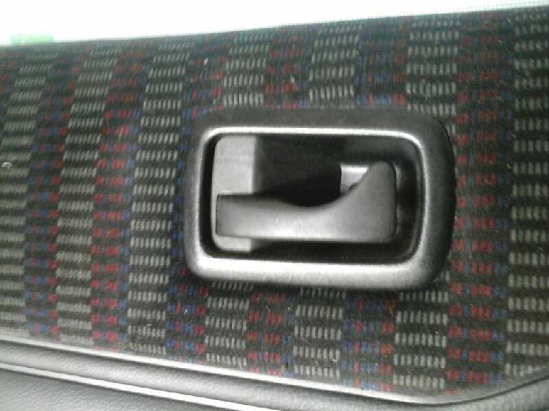 MANETA INTERIOR DELANTERA IZQUIERDA