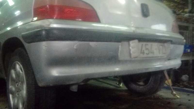 PARAGOLPES TRASERO