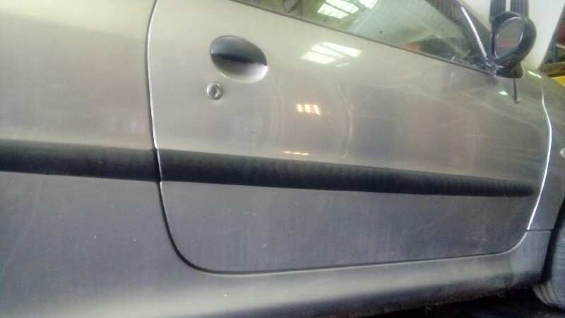 PUERTA DELANTERA DERECHA