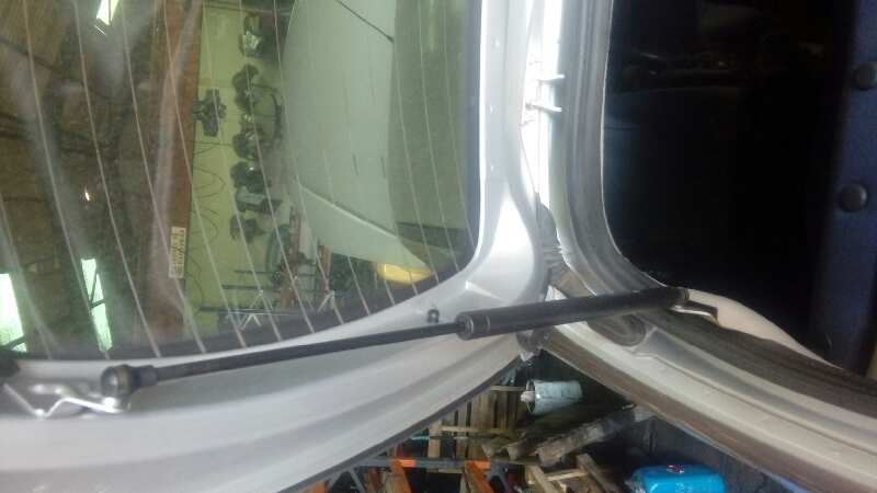 AMORTIGUADORES MALETERO / PORTON