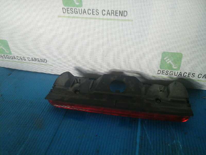 LUZ CENTRAL DE FRENO