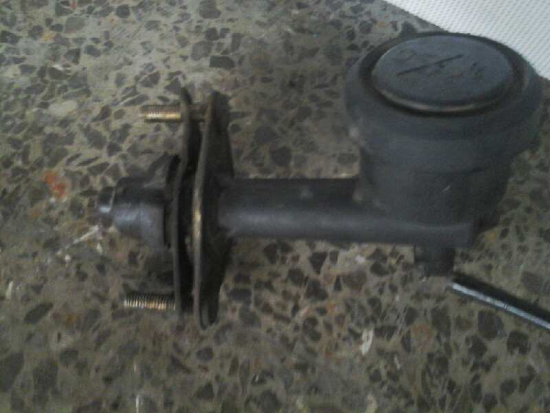 BOMBA EMBRAGUE