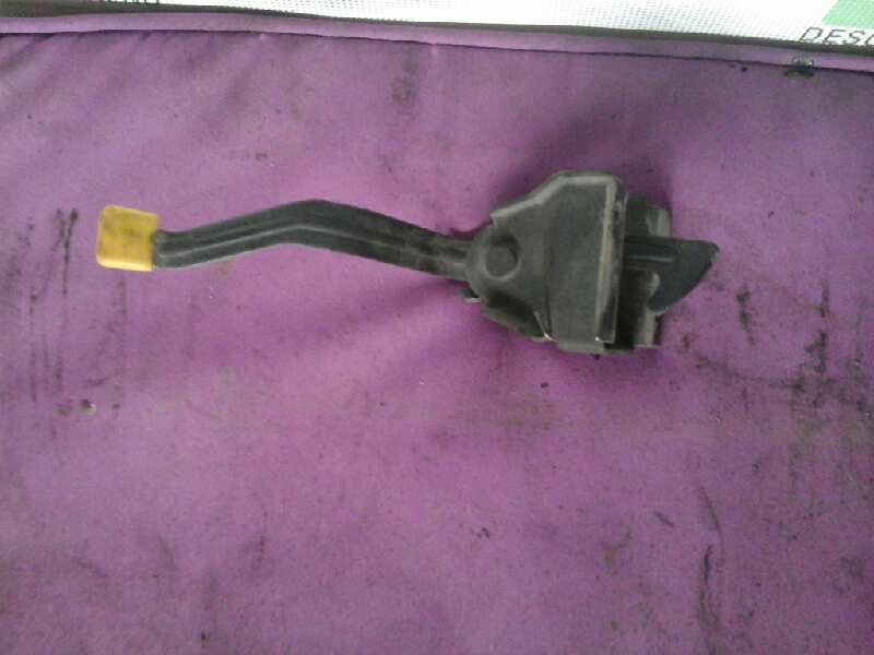 CERRADURA CAPOT