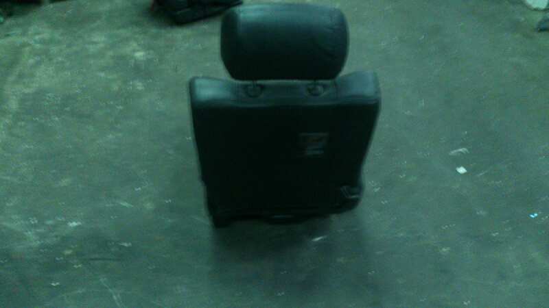 ASIENTOS TRASERO DERECHO