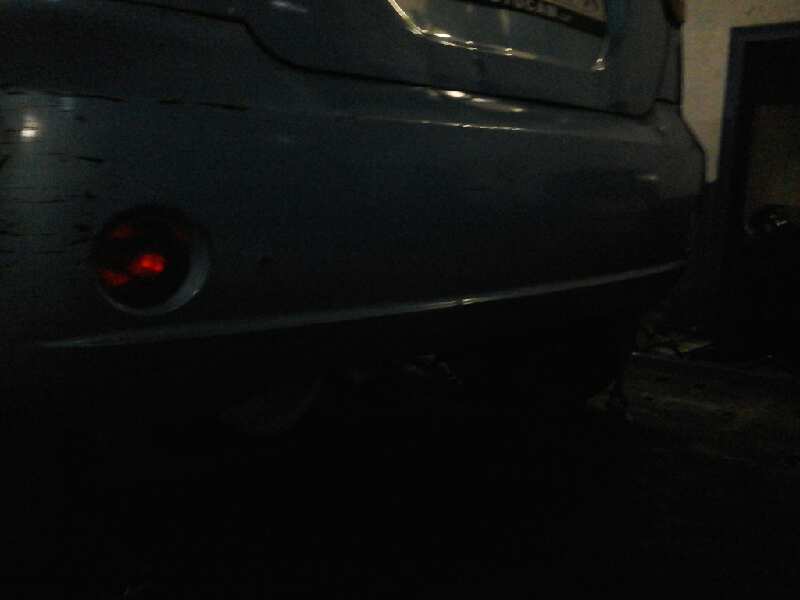 PARAGOLPES TRASERO