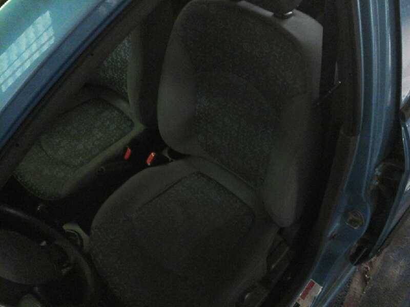 ASIENTO DELANTERO IZQUIERDO