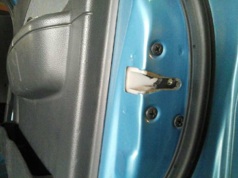 CERRADURA PUERTA DELANTERA IZQUIERDA 