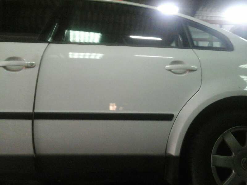 CERRADURA PUERTA TRASERA IZQUIERDA 