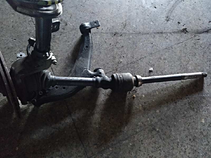 TRANSMISION DELANTERA DERECHA