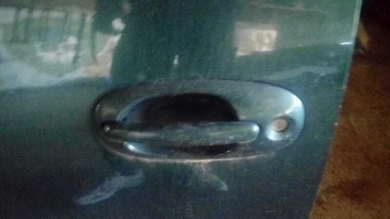 MANETA EXTERIOR DELANTERA IZQUIERDA