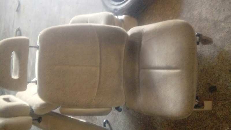 ASIENTO TRASERO MEDIO