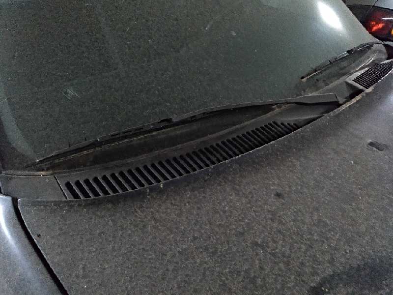 BRAZO LIMPIA DELANTERO DERECHO