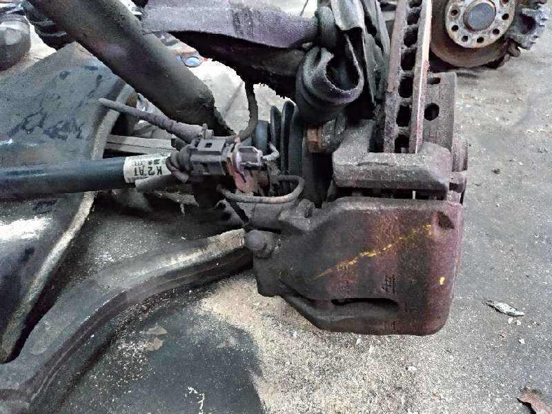 BRAZO SUSPENSION INFERIOR DELANTERO IZQUIERDO