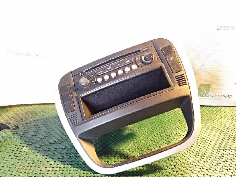 SISTEMA AUDIO / RADIO CD