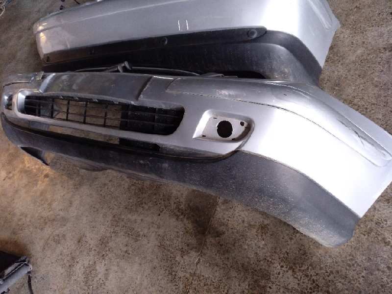 PARAGOLPES DELANTERO