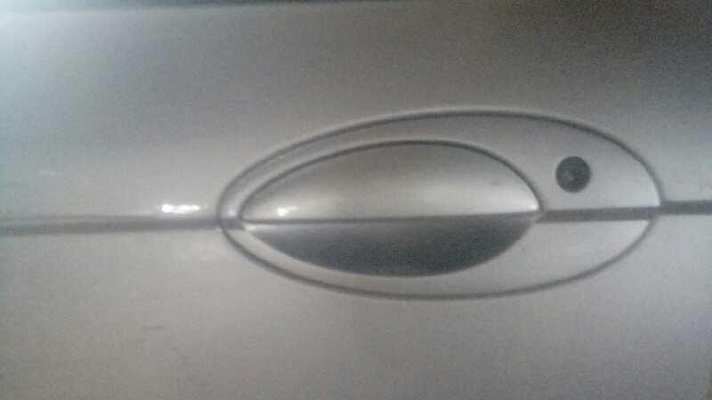 MANETA INTERIOR DELANTERA IZQUIERDA