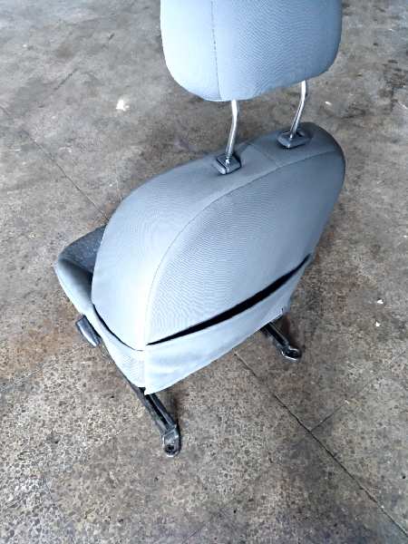 ASIENTO DELANTERO DERECHO
