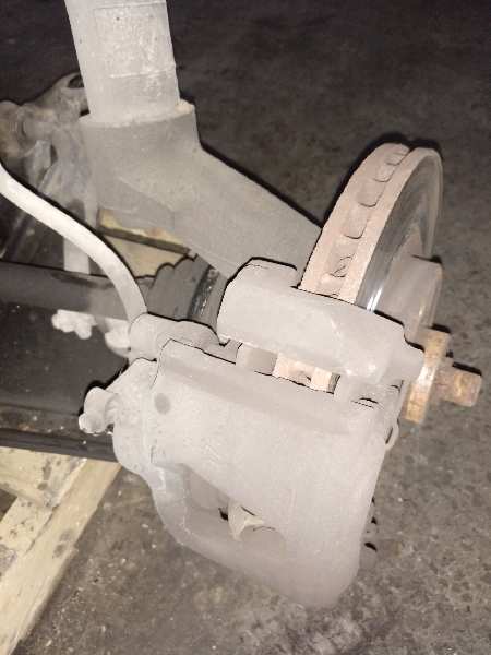 PINZA FRENO DELANTERA IZQUIERDA