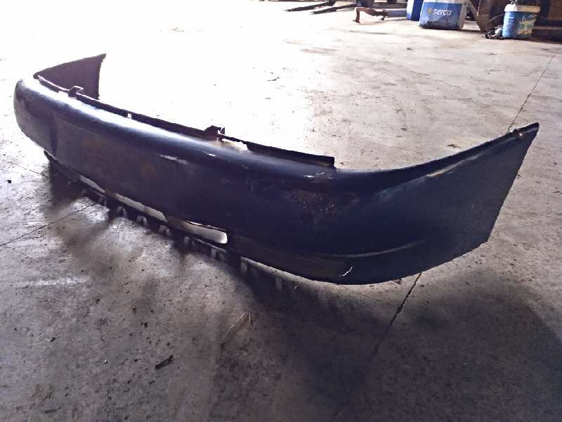 PARAGOLPES DELANTERO