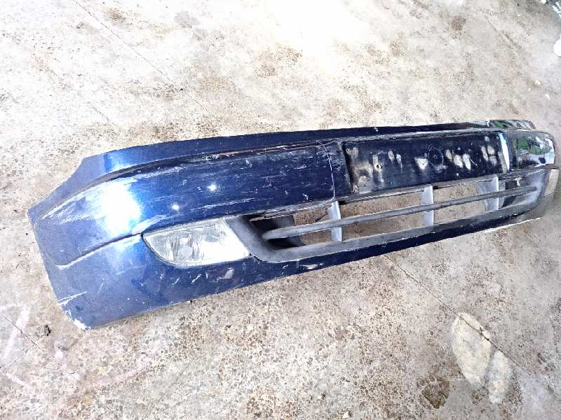 PARAGOLPES DELANTERO