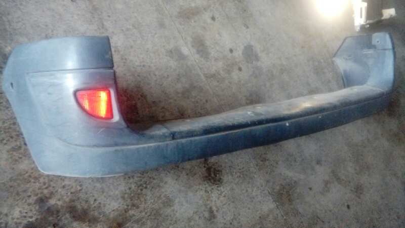 PARAGOLPES TRASERO