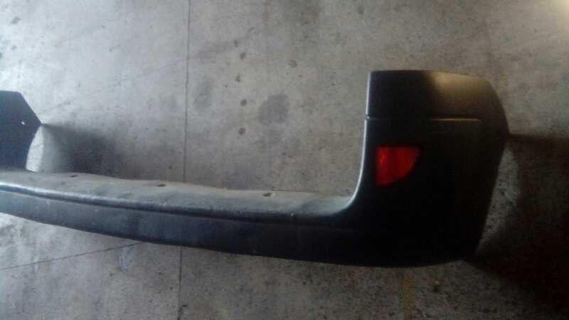 PARAGOLPES TRASERO