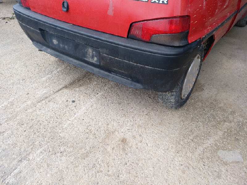 PARAGOLPES TRASERO