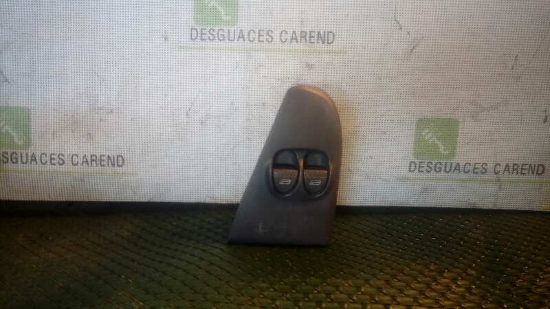 MANDO ELEVALUNAS DELANTERO IZQUIERDO 