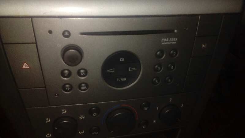 SISTEMA AUDIO / RADIO CD