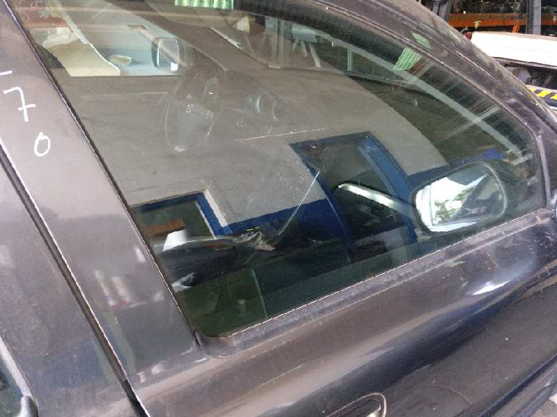 LUNA DELANTERA DERECHA