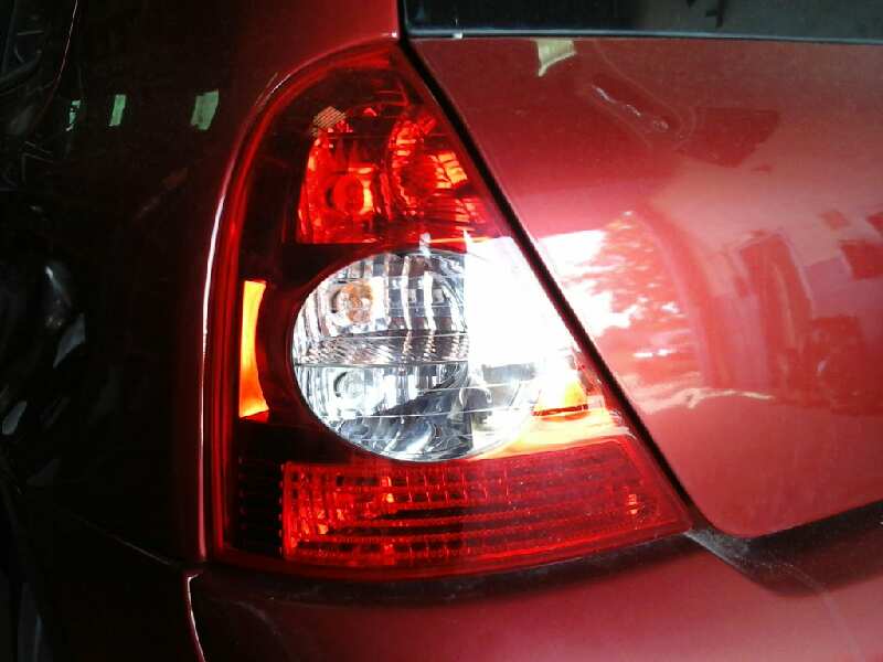 PILOTO TRASERO IZQUIERDO