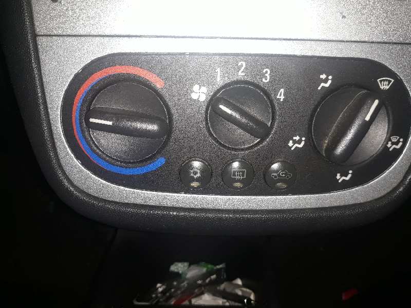 MANDO CALEFACCION /  AIRE ACONDICIONADO