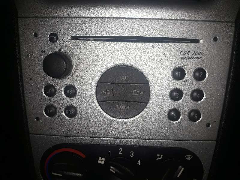 SISTEMA AUDIO / RADIO CD