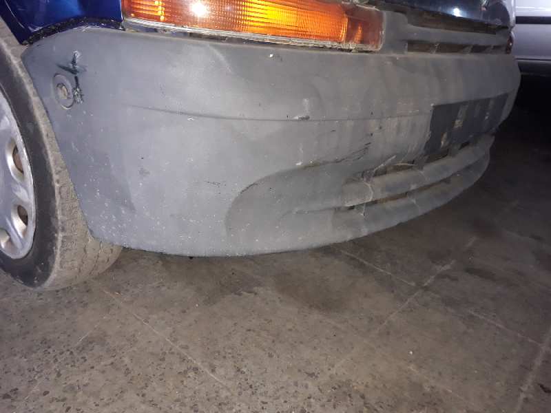 PARAGOLPES DELANTERO