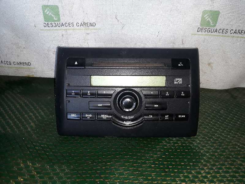 SISTEMA AUDIO / RADIO CD