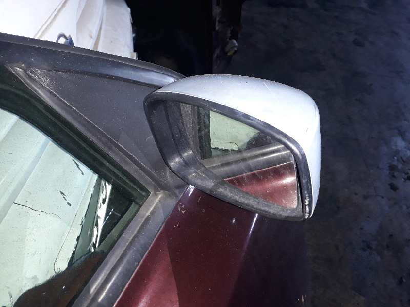 RETROVISOR DERECHO