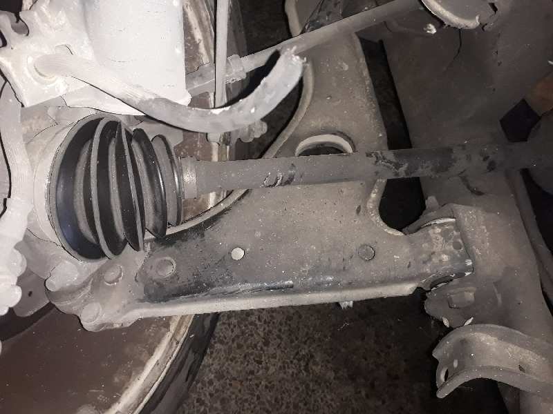 TRANSMISION DELANTERA DERECHA