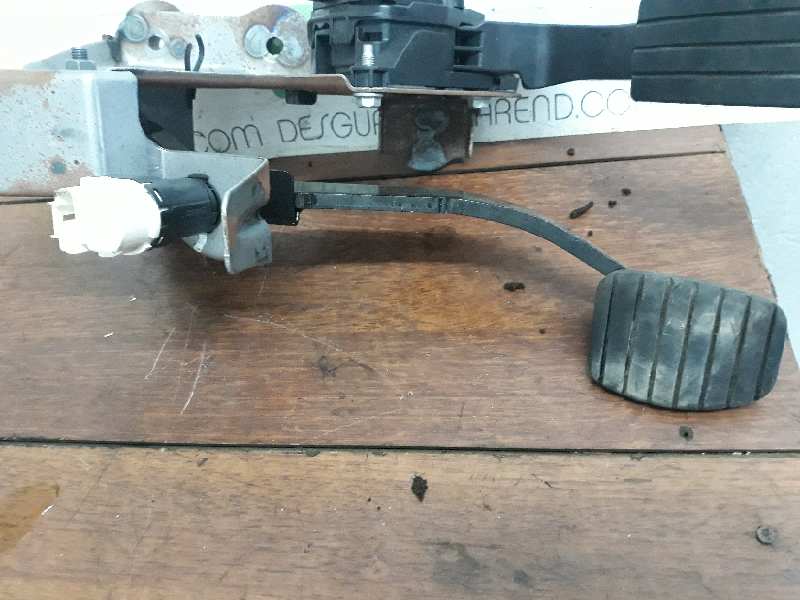 PEDAL FRENO