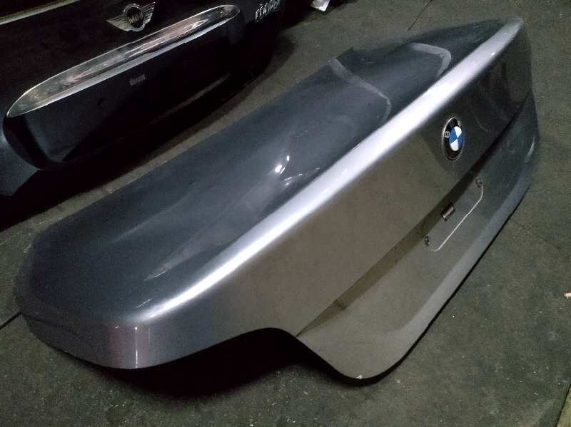 PORTON TRASERO