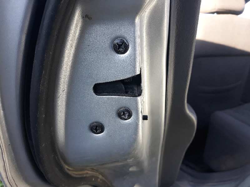CERRADURA PUERTA TRASERA IZQUIERDA