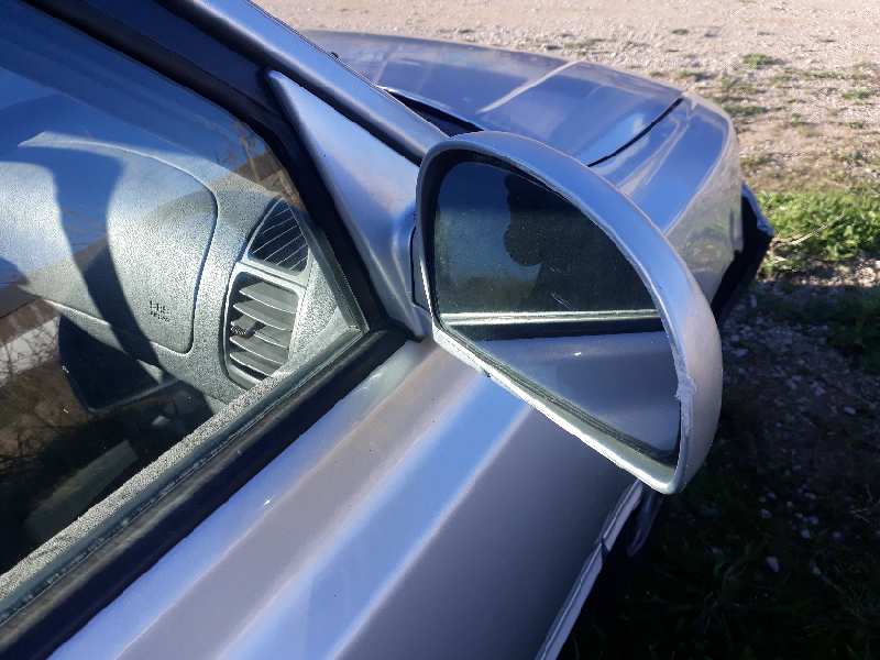 RETROVISOR DERECHO