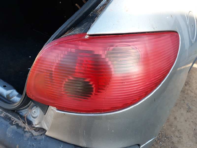 PILOTO TRASERO DERECHO