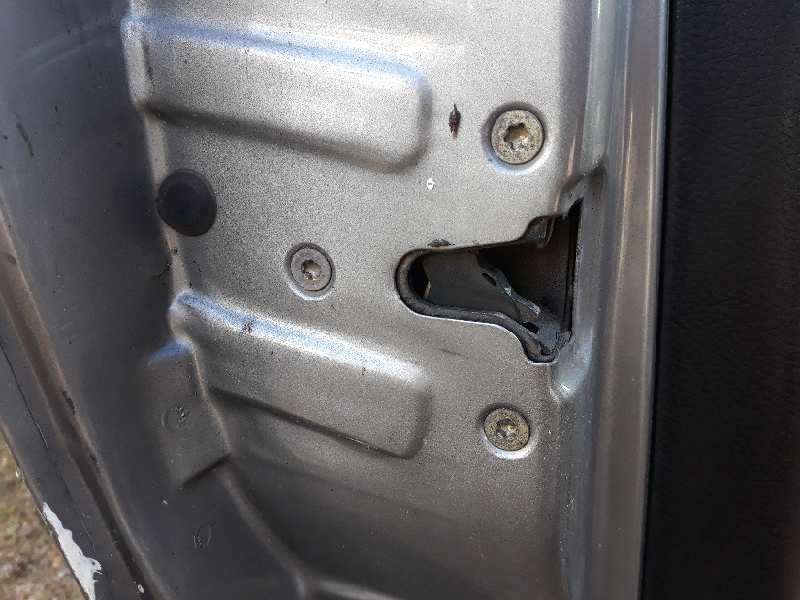 CERRADURA PUERTA DELANTERA IZQUIERDA 