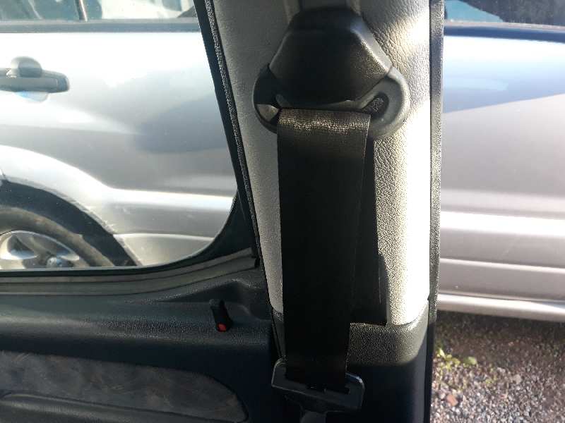 CINTURON SEGURIDAD DELANTERO DERECHO