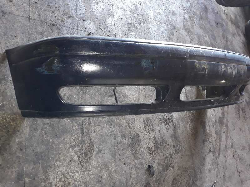 PARAGOLPES DELANTERO