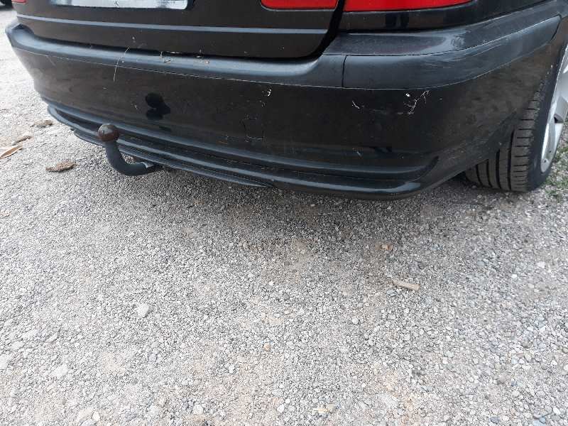 PARAGOLPES TRASERO