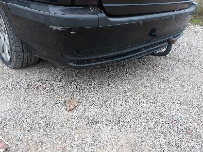 PARAGOLPES TRASERO