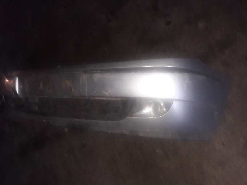 PARAGOLPES DELANTERO