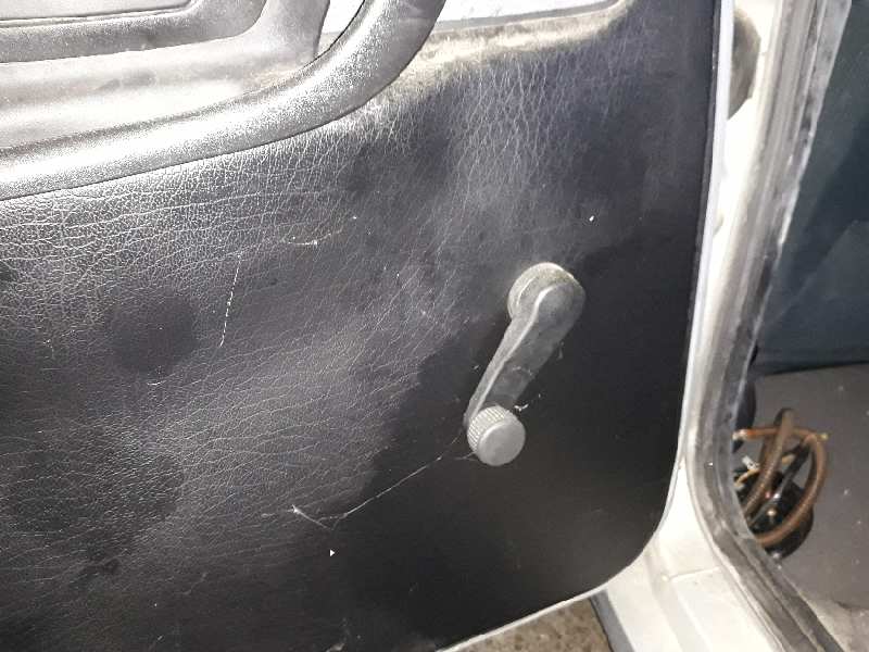 ELEVALUNAS TRASERO IZQUIERDO