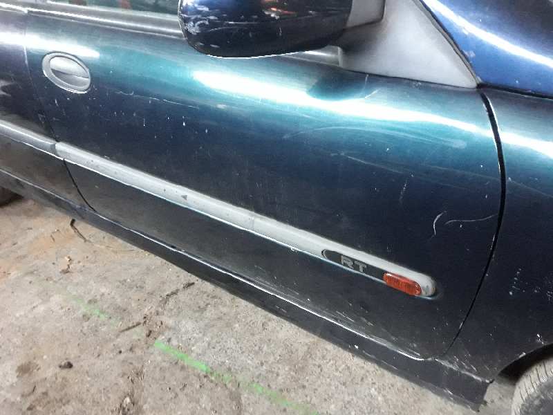 PUERTA DELANTERA DERECHA